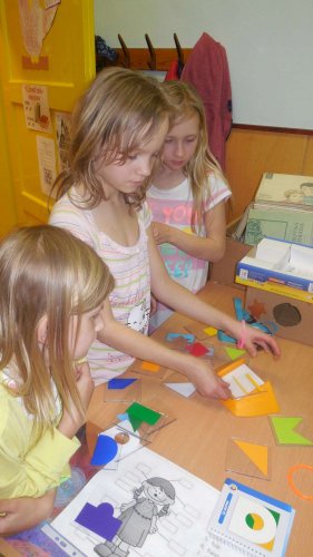 Noc s Andersenem v knihovně - 7.4.2017